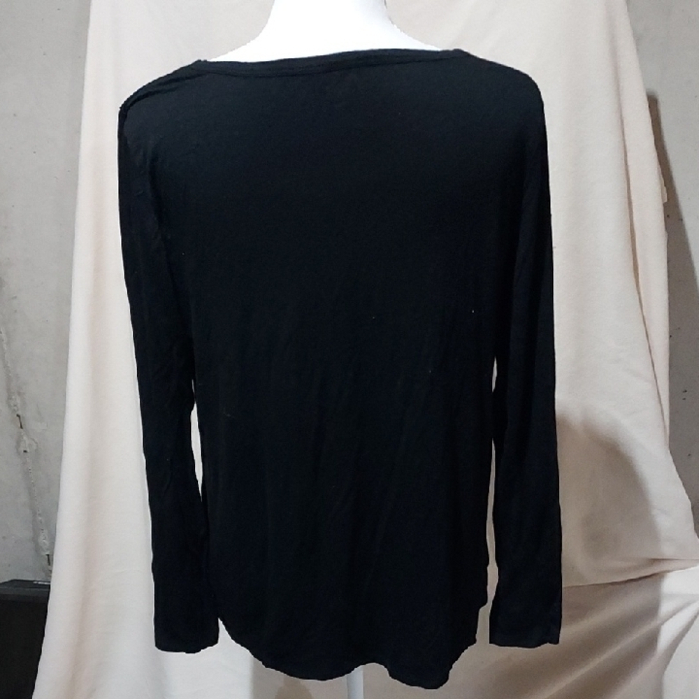 Maurices Elegant Black Long Sleeve Tee - Picture 4 of 5